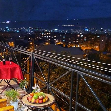 Gamarjoba Hotel Тбилиси Экстерьер фото