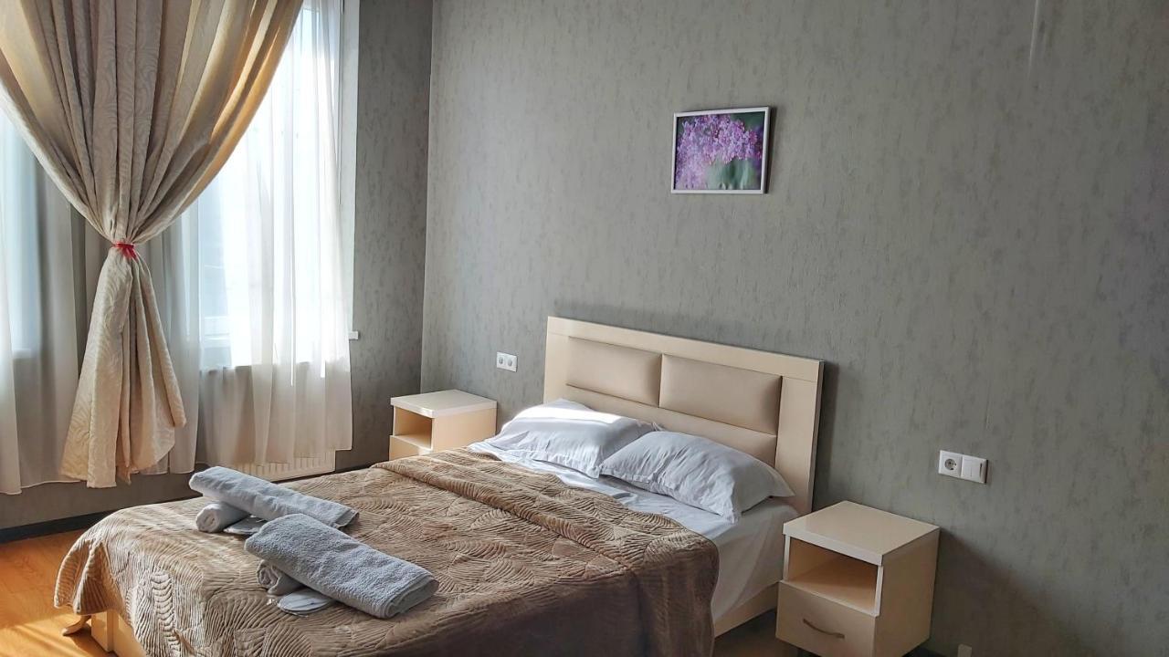 Gamarjoba Hotel Тбилиси Экстерьер фото